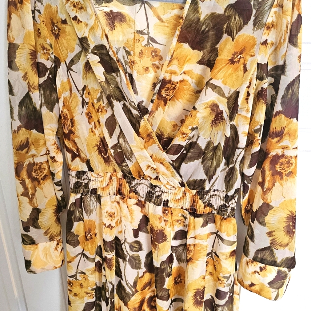 Floral used dress KATE and LILY in very good condition size 14